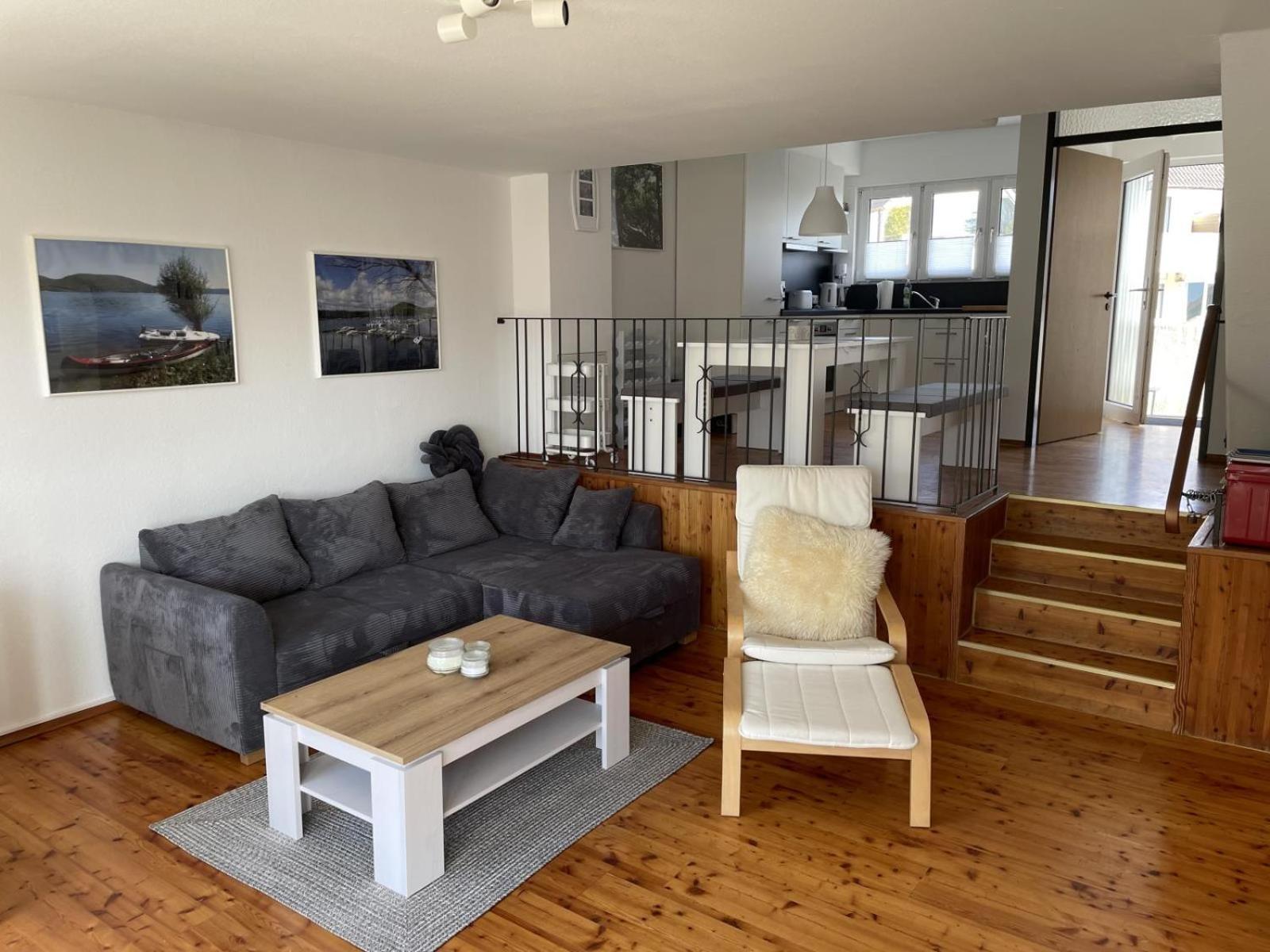 Gemutliche 93M2Fewo Mit 2 Schlafzimmern Und Seitlichem Seeblick Vom Balkon Scheid  Exterior photo